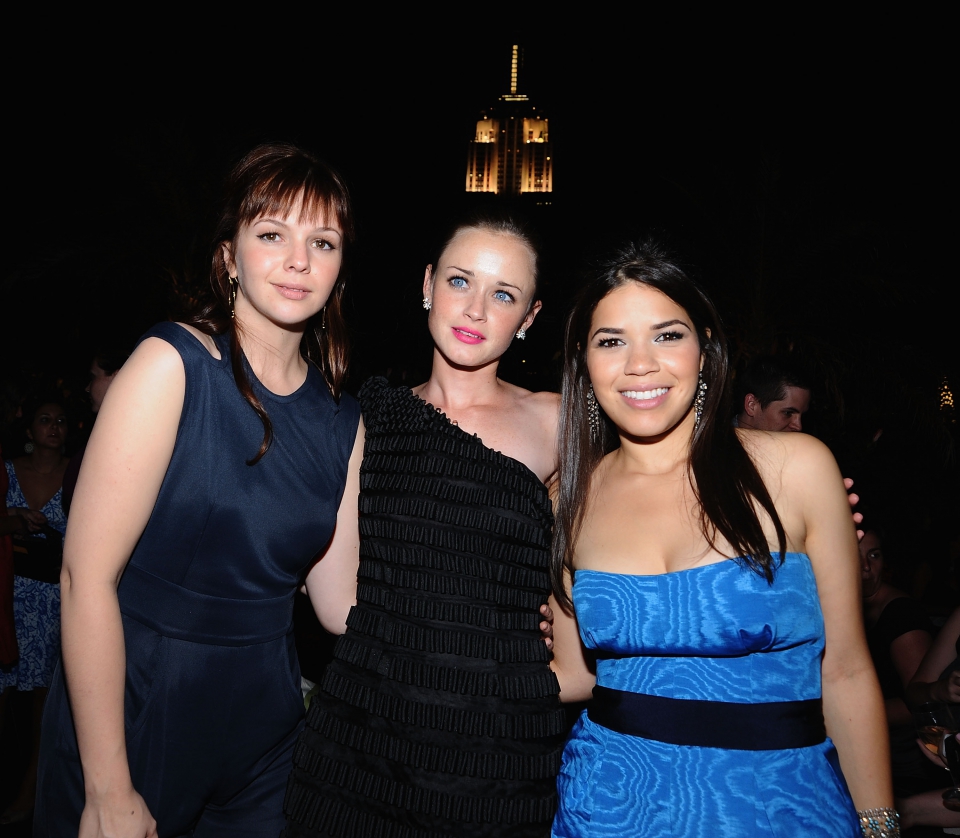 Alexis bledel the sisterhood of traveling pants 2 full size