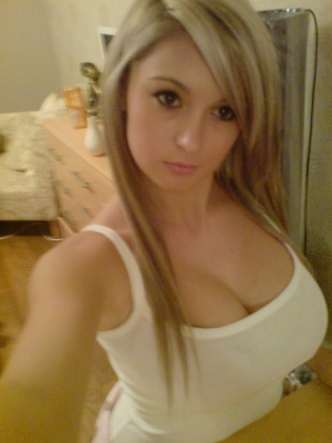 Blonde teen self shot 768X1024 jpeg