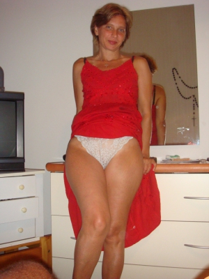 Hot mature wife 960X1280 jpeg