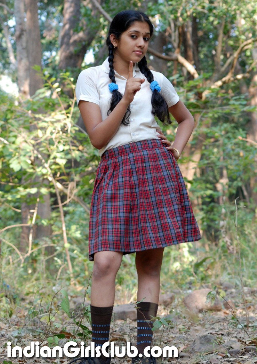 Kerala school girls full size