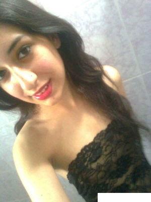 Indian college girl tease 900X1200 jpeg