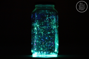 Fairy mason jars with glow sticks 960X640 jpeg