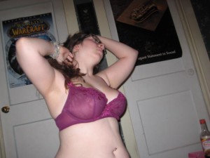 Chubby makayla plain girl with braces 640X480 jpeg