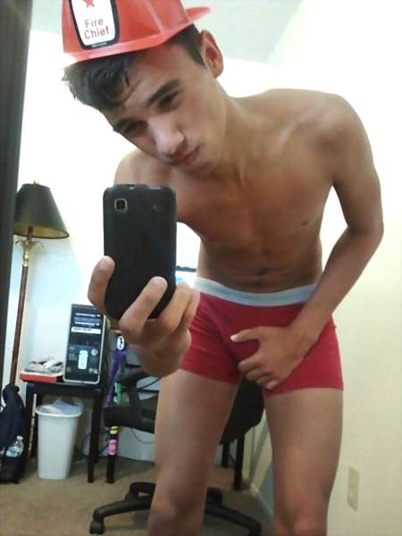 Free gay porn guy full size