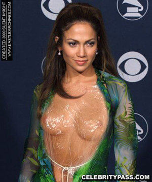 Jennifer lopez showing her pussy 500X597 jpeg