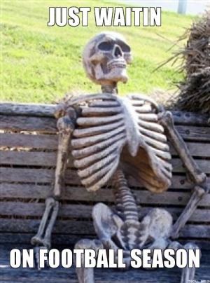 Skeleton waiting 498X672 jpeg