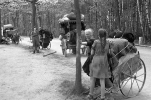 German women 1945 960X643 jpeg