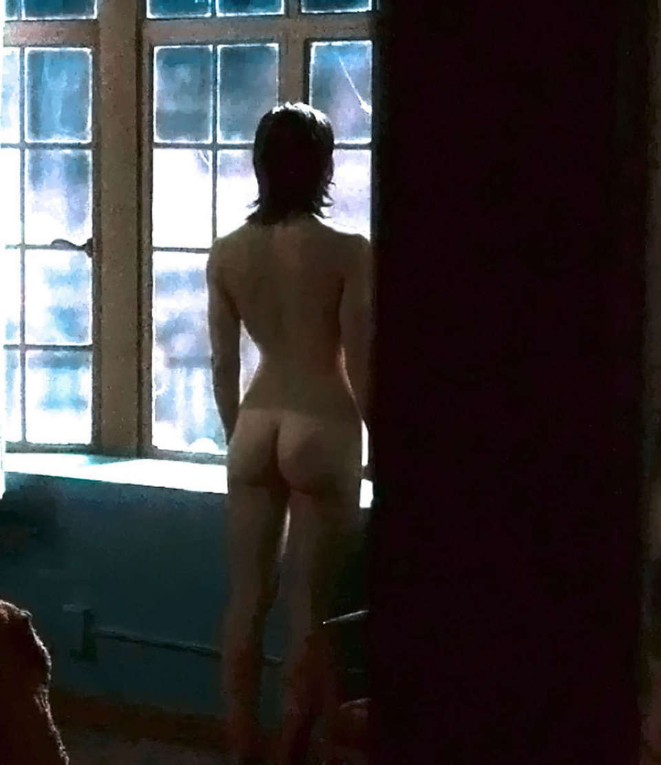 Jessica biel ass powder full size