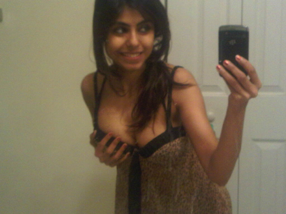 Sexy indian desi girls nude full size