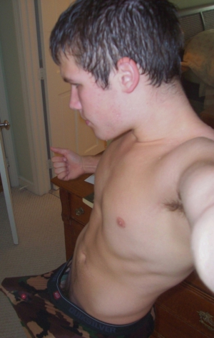 Young teen boy selfie 960X1522 jpeg