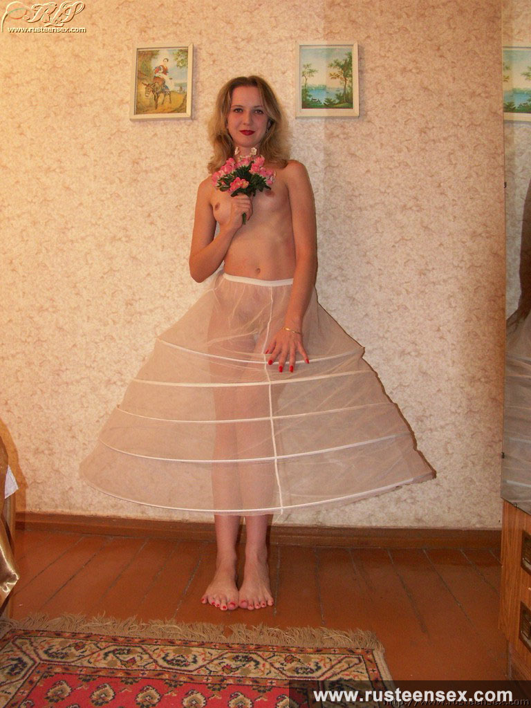 Horny russian brides full size