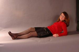 Young teen pantyhose stockings 960X636 jpeg