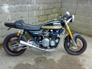 Kawasaki street fighter bikes 640X480 jpeg
