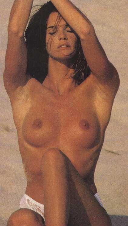 Elle macpherson tits full size