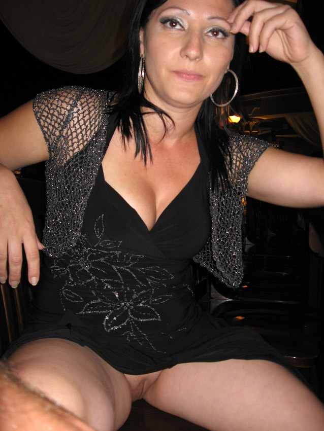 Ebony upskirt sex full size