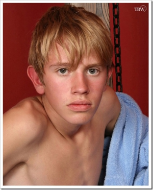 Boy model tbw kostja 423X525 jpeg
