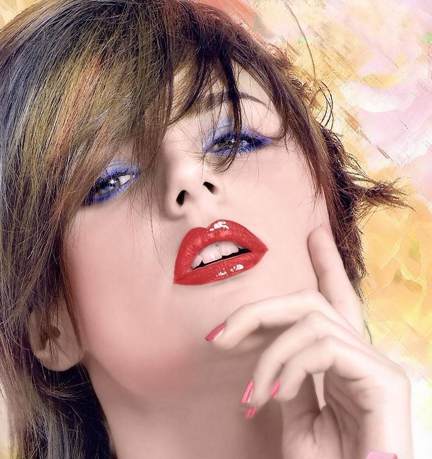 Free porn heavy makeup slut full size