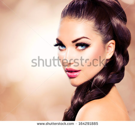 Girl with brown hair and blue eyes full size