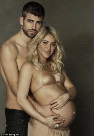 Gerard pique and shakira baby 634X916 jpeg