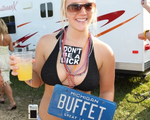 Jimmy buffett concert 500X401 jpeg