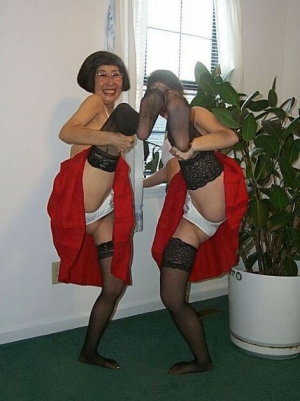 Mother daughter bra and panties 471X631 jpeg