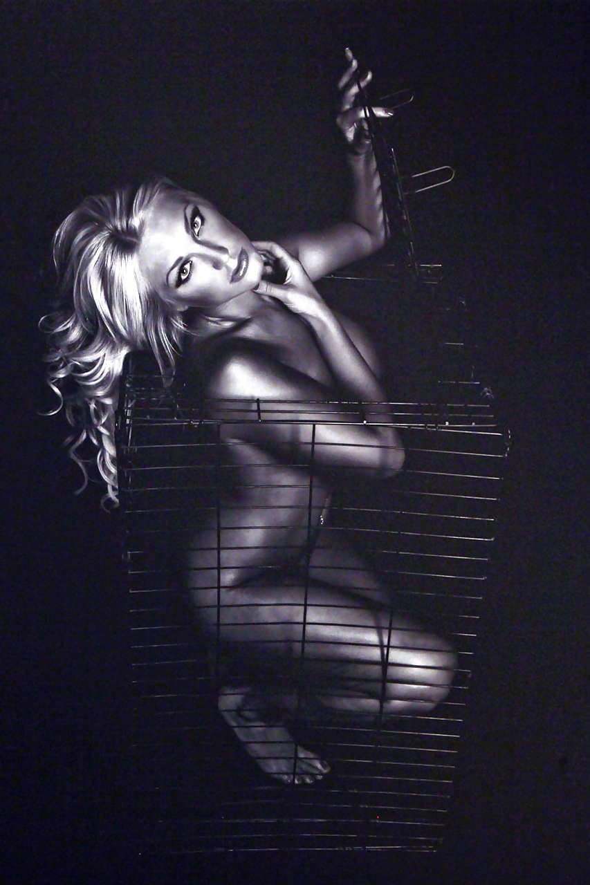 Brooke hogan naked full size