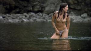 Erica durance topless 900X506 jpeg