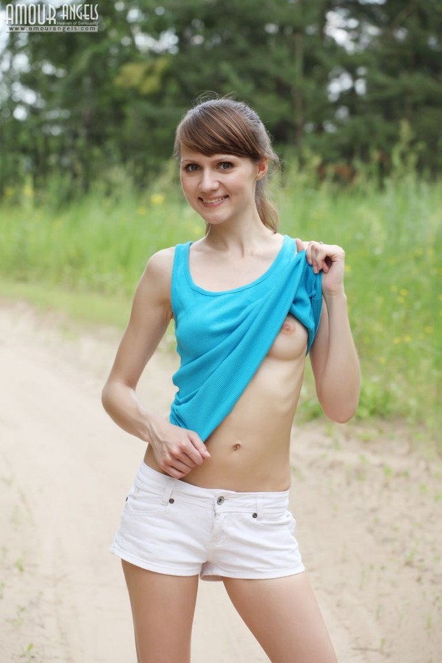 Beautiful nude girl movies full size
