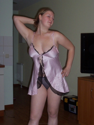 Amateur redneck girls nude 960X1280 jpeg
