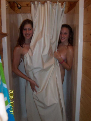 Public nude girls shower 800X1067 jpeg