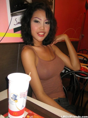 Bangkok and pattaya ladyboy girlfriends 600X800 jpeg