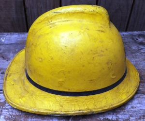 Old fire department stuff 722X600 jpeg