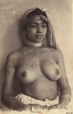 Sexy arab women nude 900X1409 jpeg