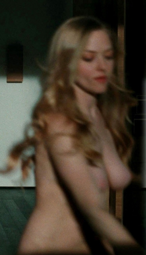 Amanda seyfried nude 441X770 jpeg