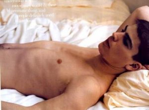 Gay josh hartnett nude 540X401 jpeg