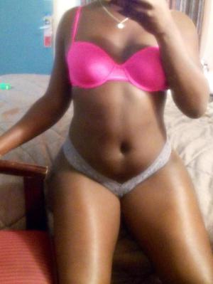 Ebony escort seattle 640X853 jpeg