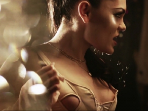 Jessie j nude 800X600 jpeg