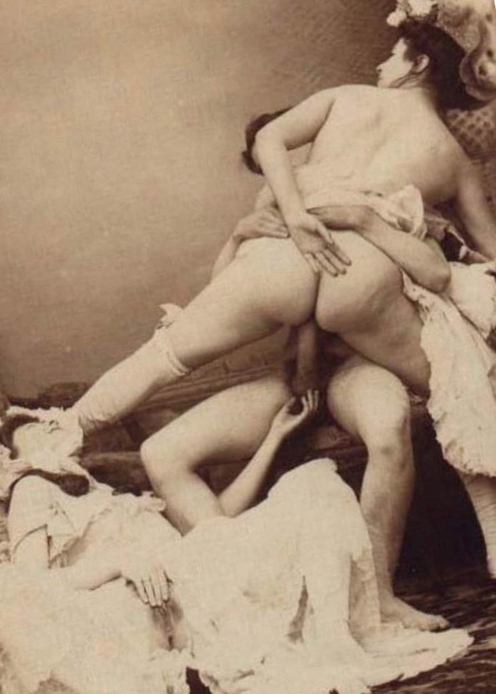 Vintage threesome porn movies full size