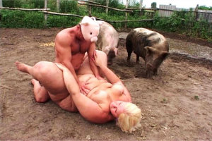Farm girls having sex 640X427 jpeg