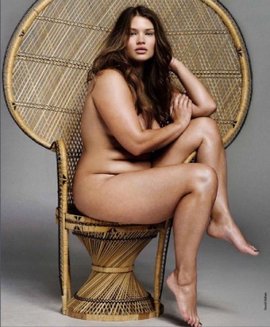 Beautiful plus size women 500X605 jpeg