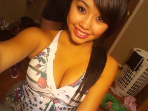Young asian teen selfie 960X720 jpeg