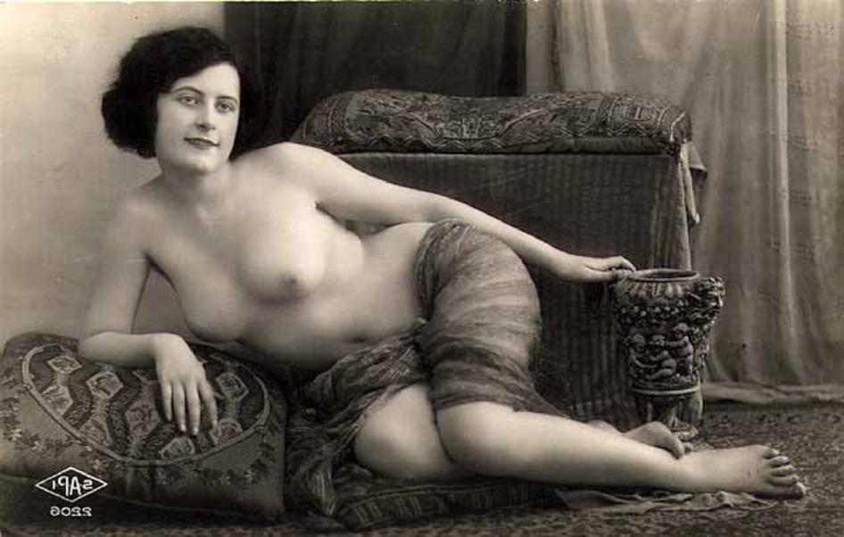 Retro vintage mature sex full size