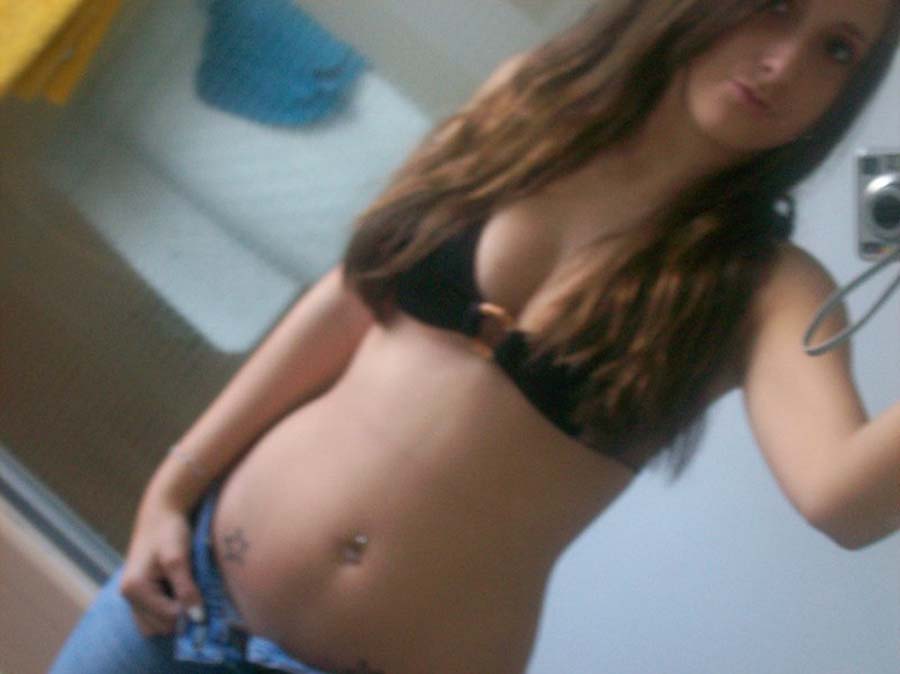 Non nude amateur hottie full size
