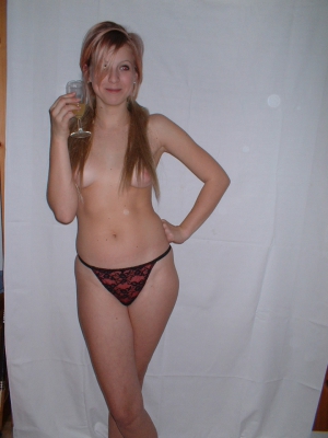 Young swedish teen 960X1280 jpeg