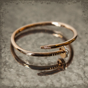 Cartier cuff bracelet vintage 900X900 jpeg