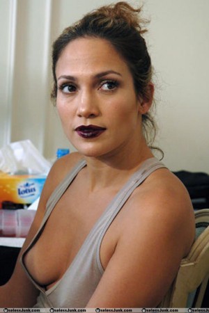 Jennifer lopez nude nip slip 666X1000 jpeg