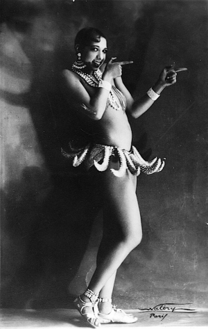 Josephine baker banana dance 507X800 jpeg