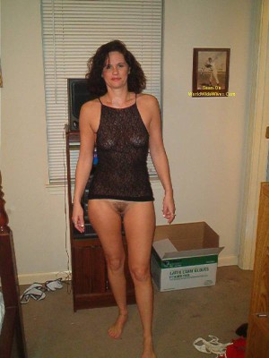 Mature milfs next door nude 600X800 jpeg