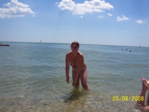Nude girls at bonnaroo 773X580 jpeg