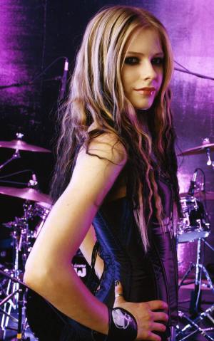 Avril lavigne leaked 800X1278 jpeg